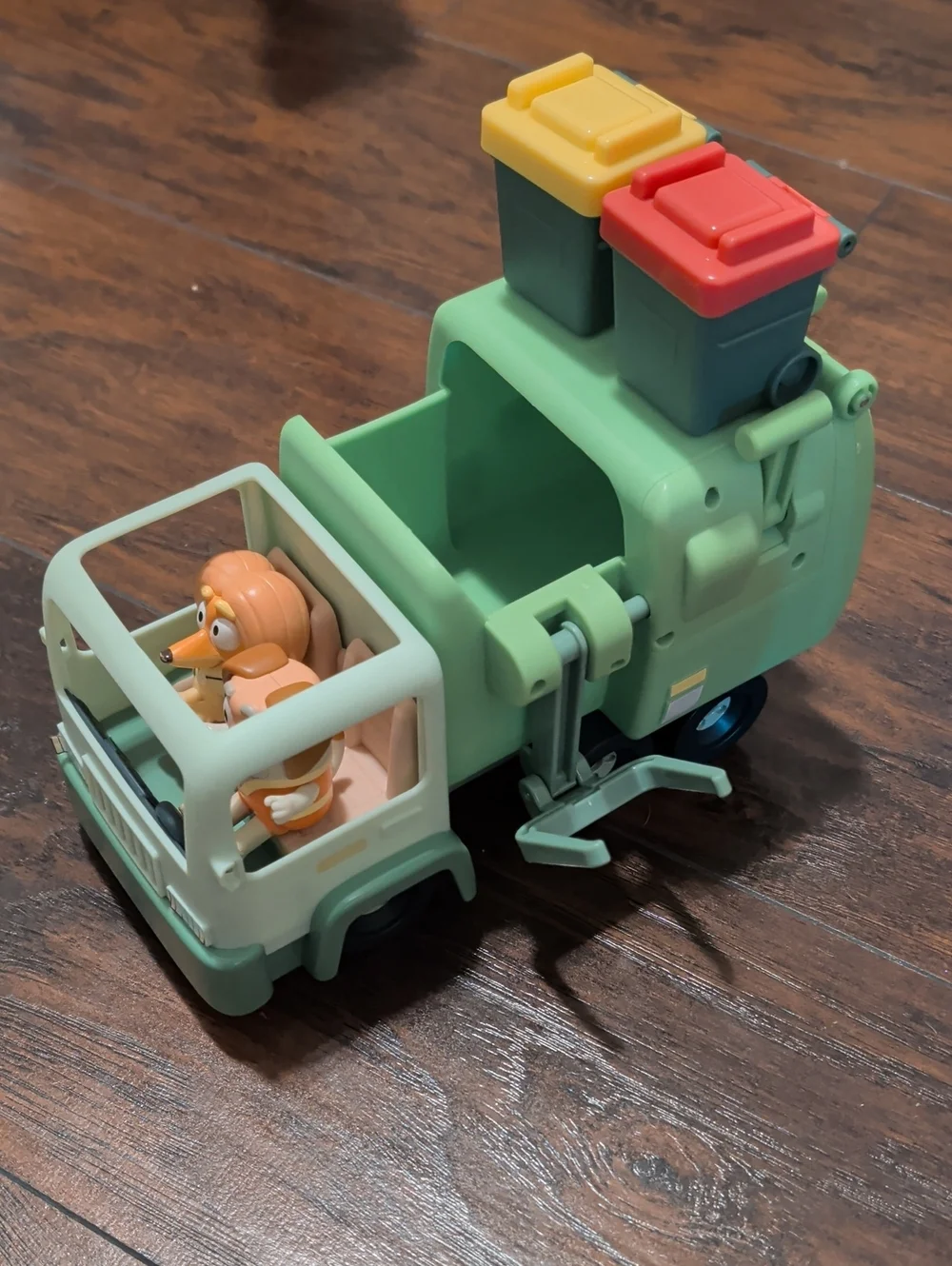 Children's Green Garbage Truck Toy with Orange Figures
